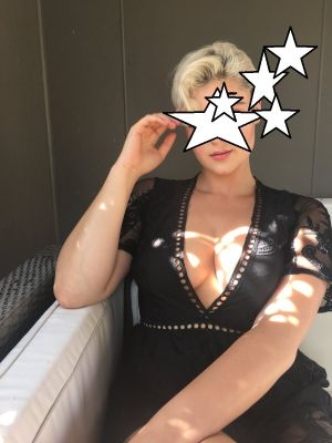 Леночка, рост: 168, вес: 70 — госпожа БДСМ, закажите онлайн